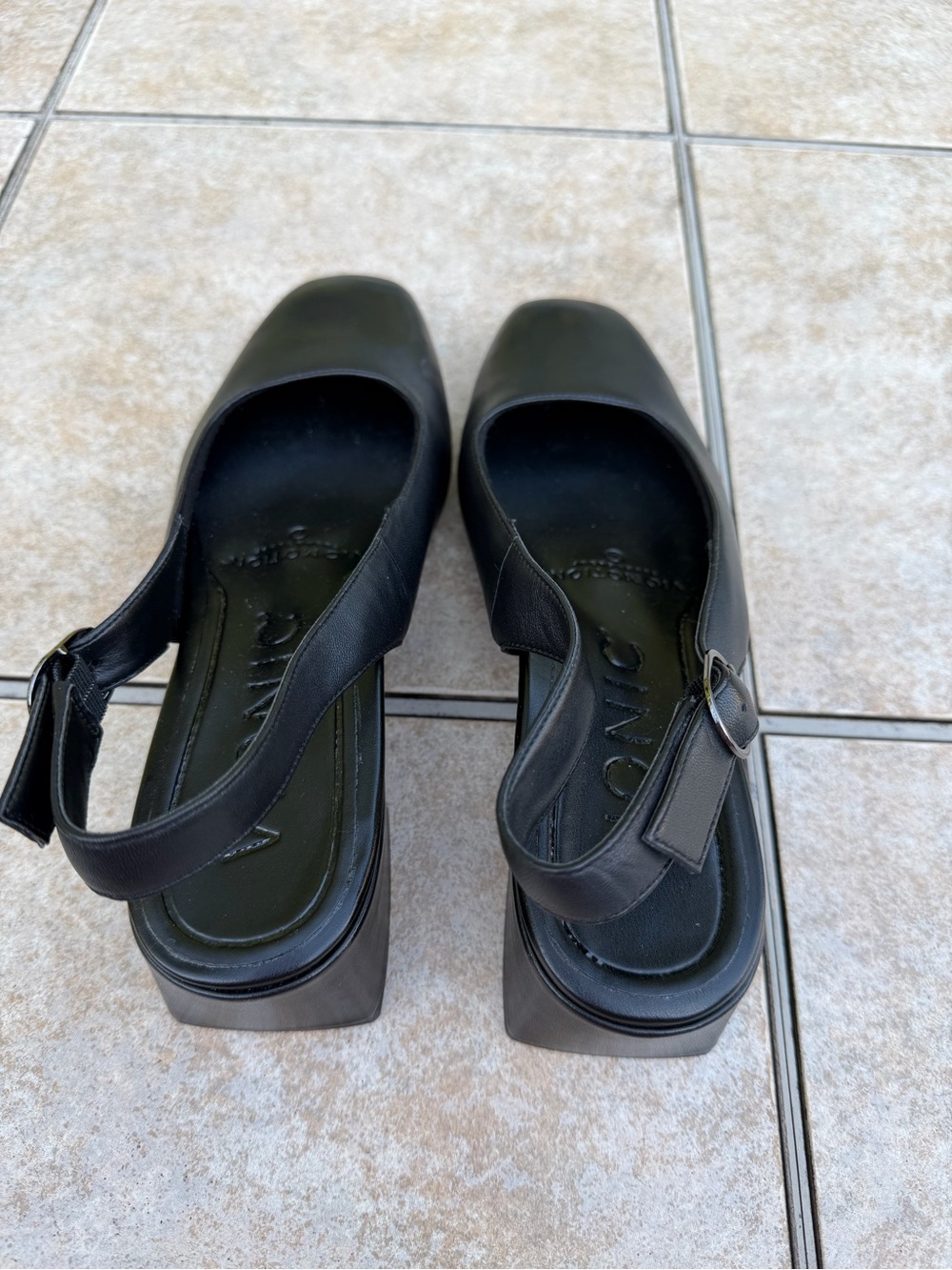 Vionic Reyes Block Heel Slingback Pumps - Picture 8 of 13